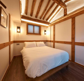 Gawonjae by Butler Lee - Hanok Korean Traditional House